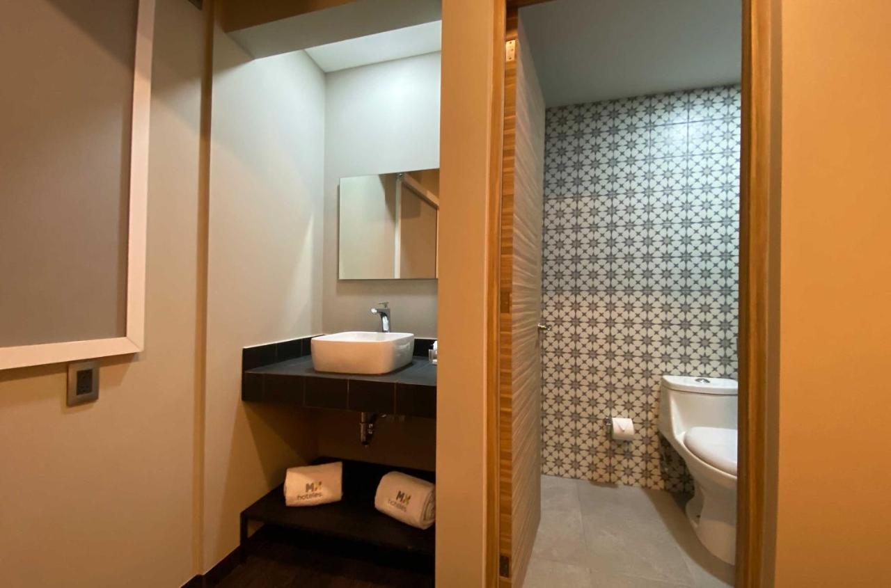 Hotel Mx Zocalo Kota Meksiko Bagian luar foto