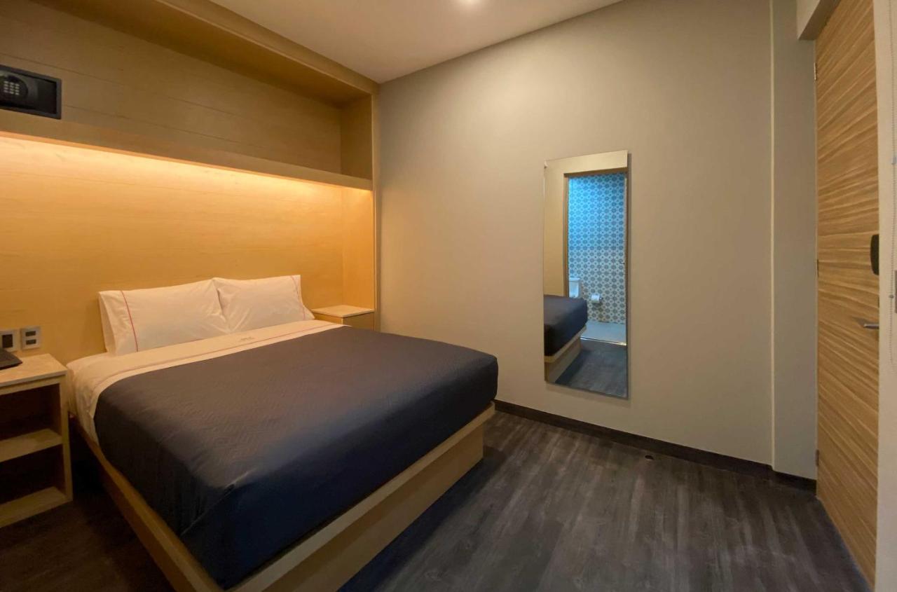 Hotel Mx Zocalo Kota Meksiko Bagian luar foto